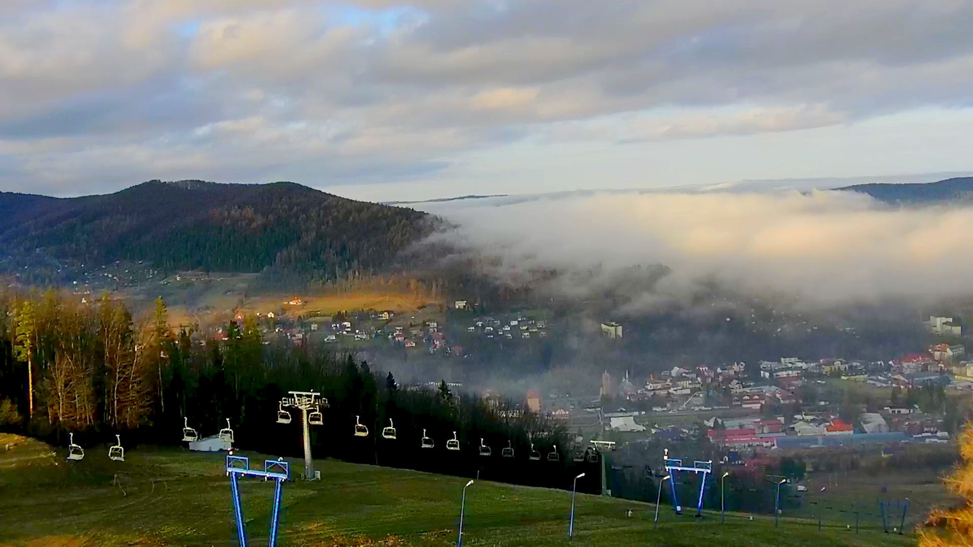 Kamera Bieszczady, Ustrzyki Dolne (obrotowa).